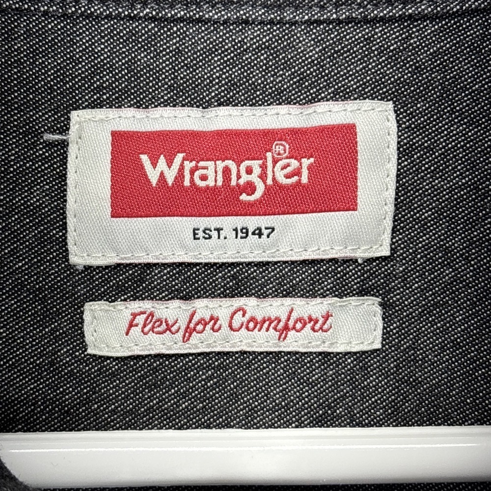 Wrangler Shirt Mens XL Flex Fit Chambray Charcoal Long Sleeve Workwear Outdoors - Picture 4 of 9